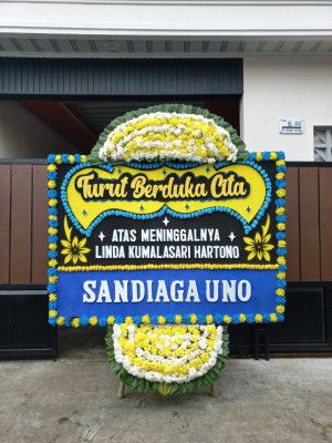 Papan Bunga Duka di Sambirejo